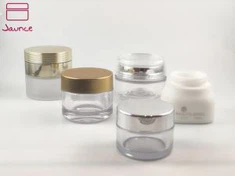 Tarro de crema conciso