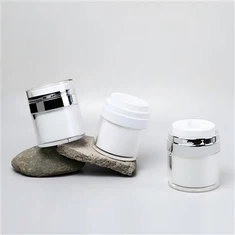 Jarra y botella de oro acrílico